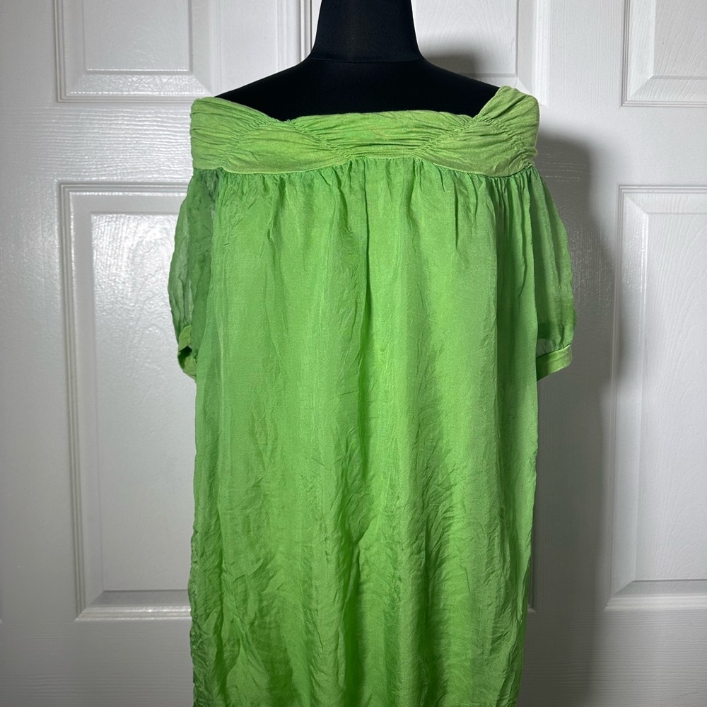Chic Lime Green Off-Shoulder Dress